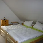 - Am Buchberg Гостевой дом Monchsdeggingen